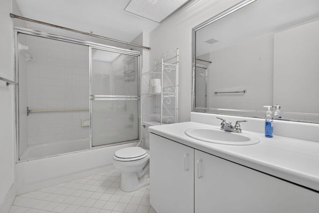 801 SW 141ST Avenue 302O, Pembroke Pines, FL 33027