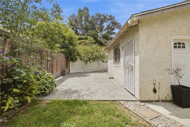 156 E 49th, Long Beach, CA 90805