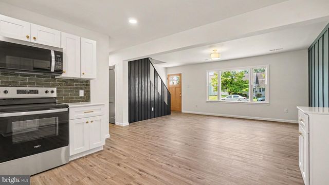 351 W BEECH ST, Pottstown, PA 19464