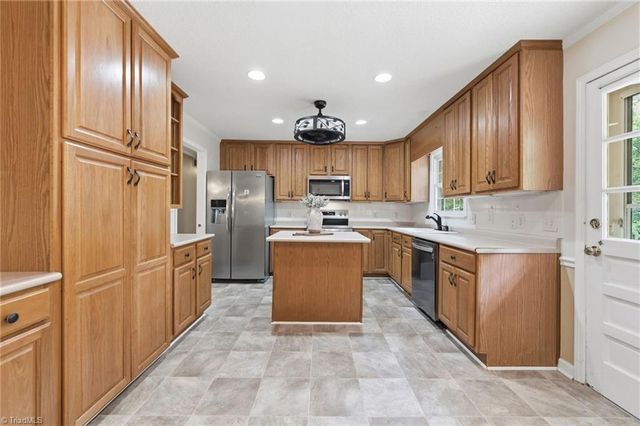 146 Marajo Court, Winston-salem, NC 27127