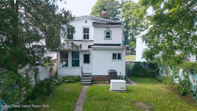 144 Henry Street, Kingston, NY 12401