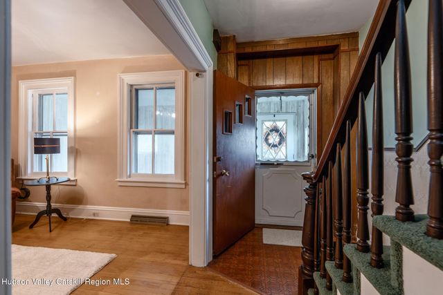144 Henry Street, Kingston, NY 12401