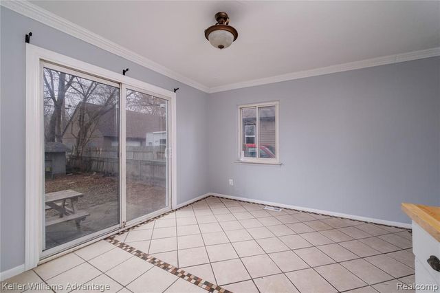 21740 Colgate Street, Farmington, MI 48336