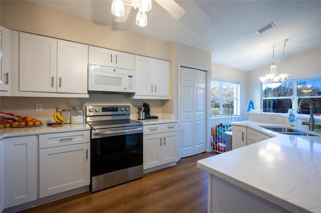 27350 NEW SMYRNA DRIVE, Wesley Chapel, FL 33544