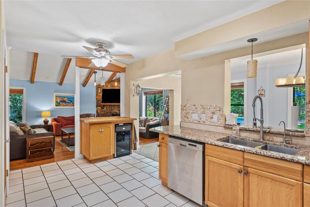 2503 HIGH OAKS LANE, Lutz, FL 33559