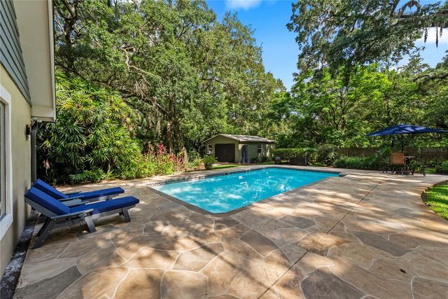 2503 HIGH OAKS LANE, Lutz, FL 33559