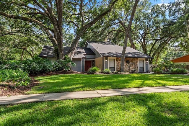 2503 HIGH OAKS LANE, Lutz, FL 33559