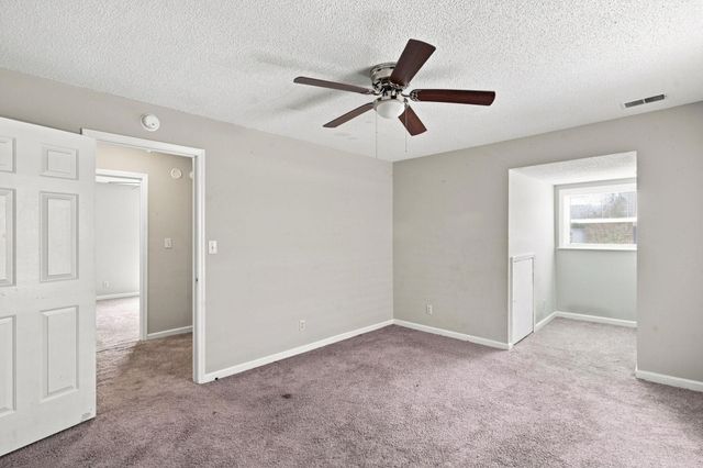 135 Williamsburg Dr., Little River, SC 29566