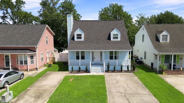 135 Williamsburg Dr., Little River, SC 29566