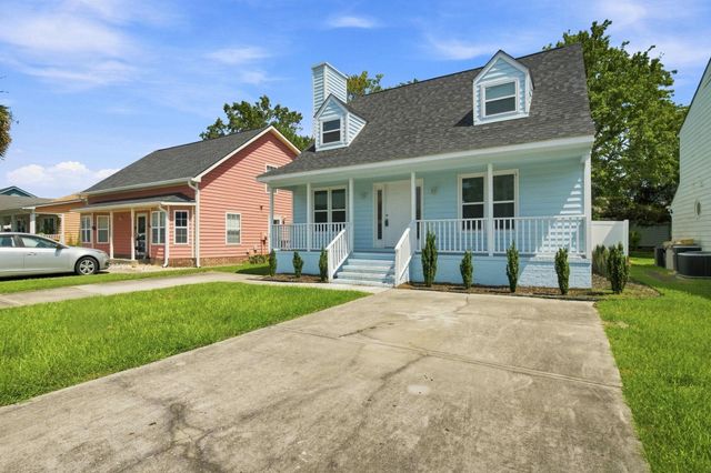 135 Williamsburg Dr., Little River, SC 29566