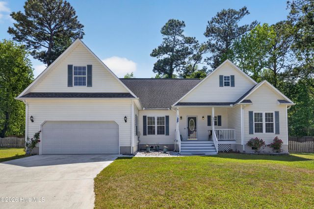 421 Celtic Ash Street, Sneads Ferry, NC 28460