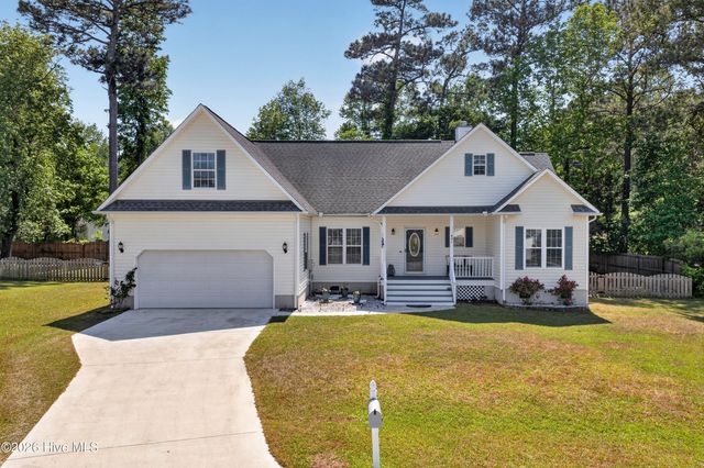 421 Celtic Ash Street, Sneads Ferry, NC 28460