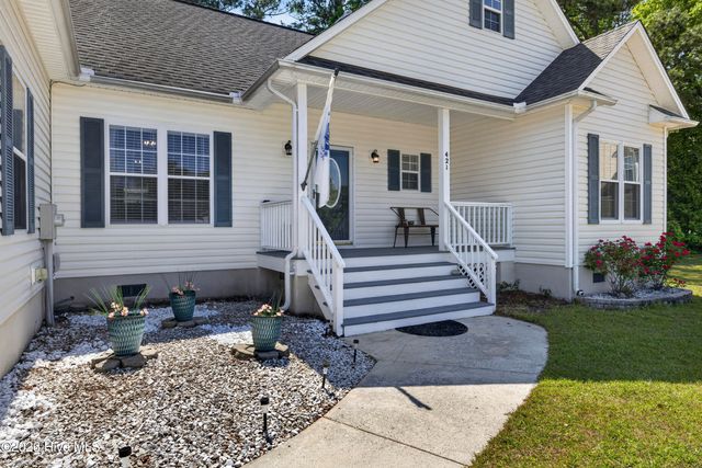 421 Celtic Ash Street, Sneads Ferry, NC 28460