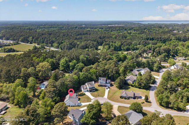 421 Celtic Ash Street, Sneads Ferry, NC 28460