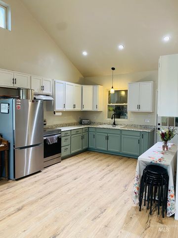 110 Abiding Way, Kooskia, ID 83536