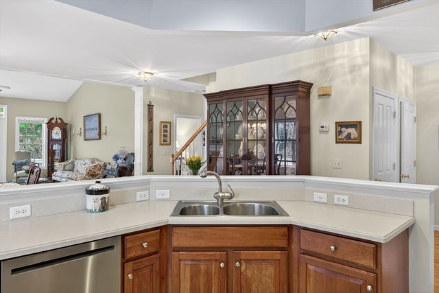 9 Madison Reach, Plymouth, MA 02360