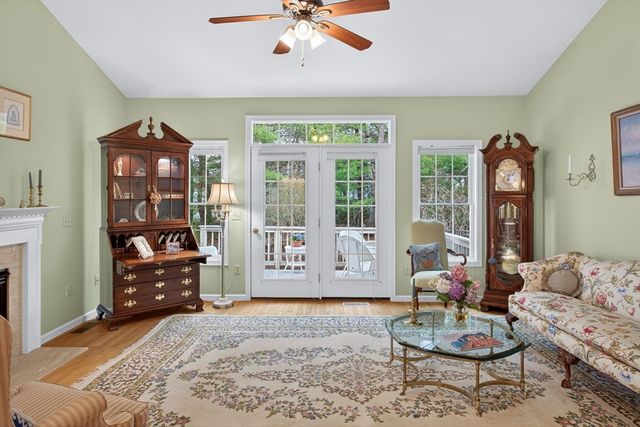 9 Madison Reach, Plymouth, MA 02360