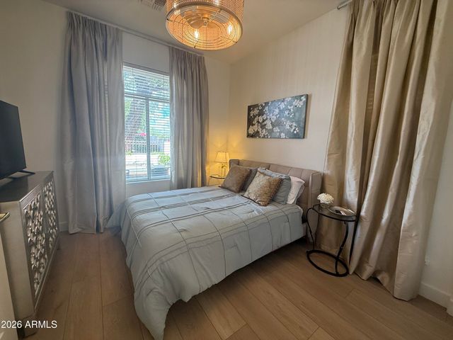 7979 E PRINCESS Drive 14, Scottsdale, AZ 85255