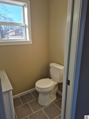 103 Farley Heights, Benton, KY 42025