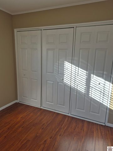 103 Farley Heights, Benton, KY 42025