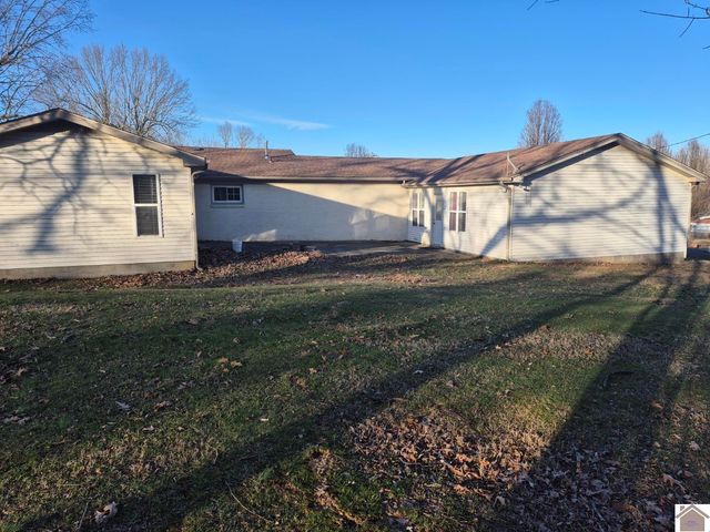 103 Farley Heights, Benton, KY 42025