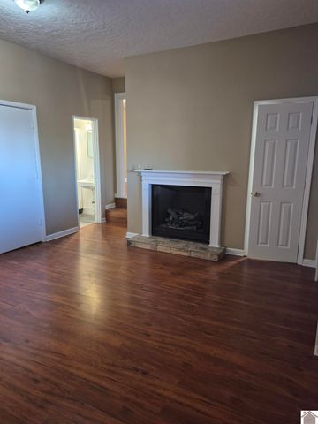 103 Farley Heights, Benton, KY 42025