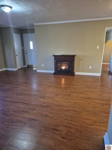 103 Farley Heights, Benton, KY 42025