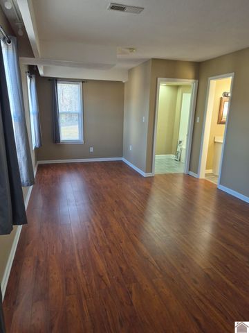 103 Farley Heights, Benton, KY 42025