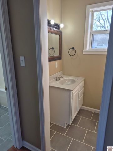 103 Farley Heights, Benton, KY 42025