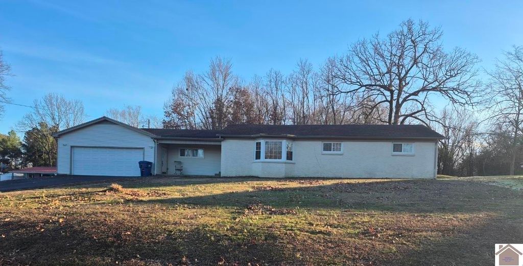 103 Farley Heights, Benton, KY 42025