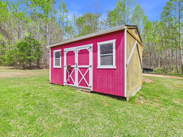 141 County Road 215, Niota, TN 37826
