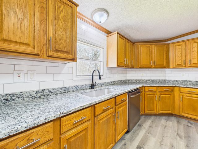 141 County Road 215, Niota, TN 37826