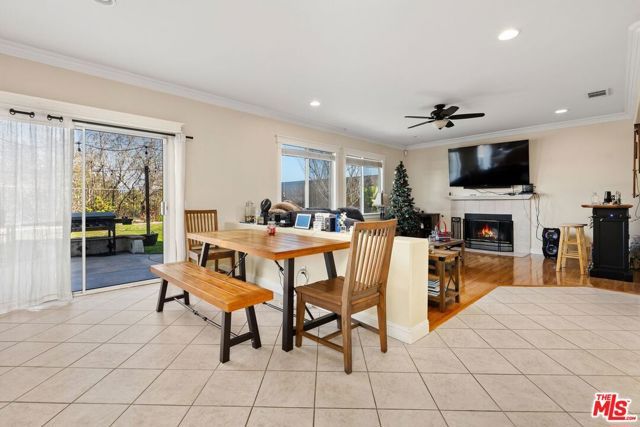 1064 Darwin Drive, Oceanside, CA 92056