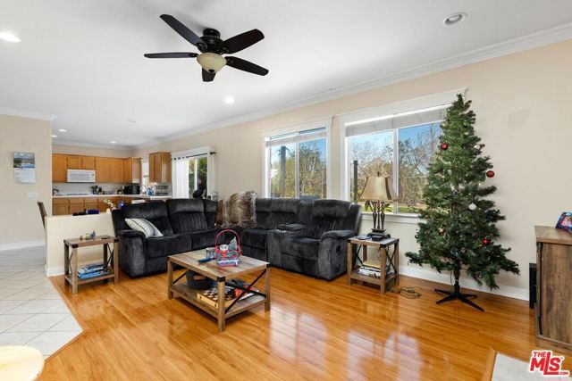 1064 Darwin Drive, Oceanside, CA 92056