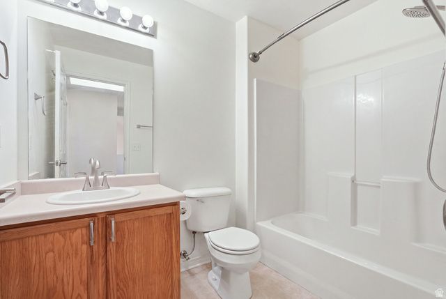 7085 S OWLS LN, Midvale, UT 84047