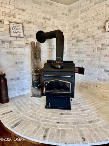 5321 W Highway 60, Monett, MO 65708