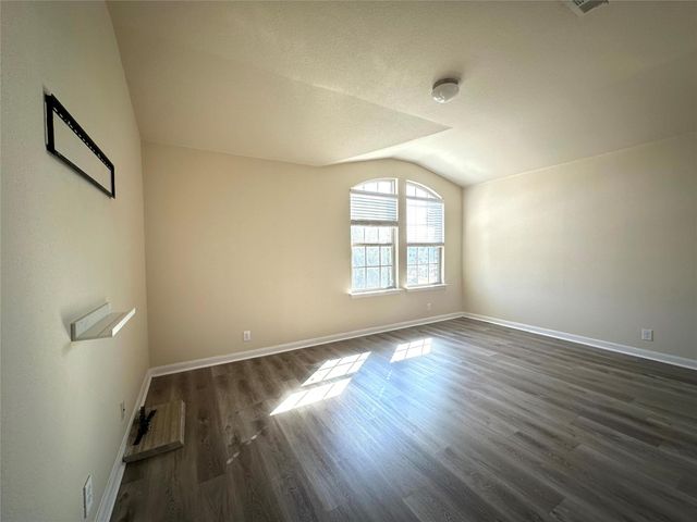 410 Old Peak RD, Georgetown, TX 78626