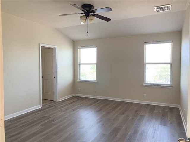 410 Old Peak RD, Georgetown, TX 78626