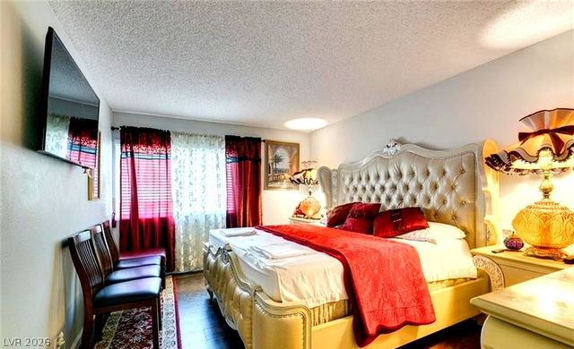 730 South Royal Crest Circle 414, Las Vegas, NV 89169