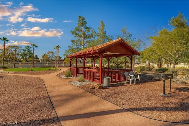 730 South Royal Crest Circle 414, Las Vegas, NV 89169