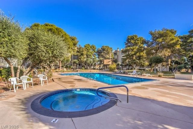 730 South Royal Crest Circle 414, Las Vegas, NV 89169
