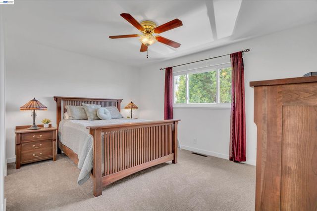 18419 Clifton Way, Castro Valley, CA 94546