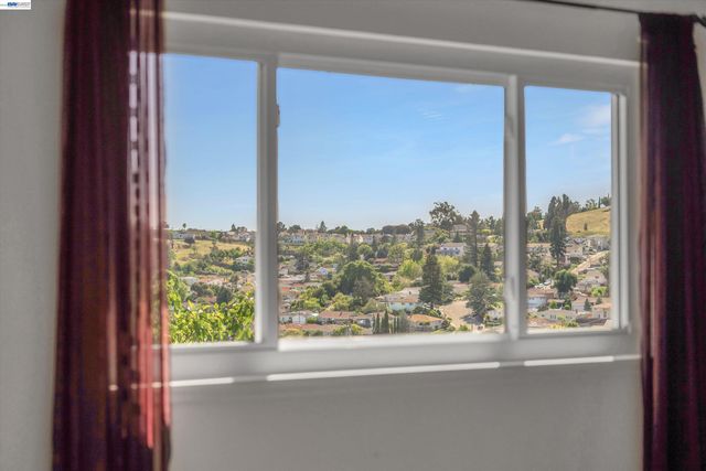 18419 Clifton Way, Castro Valley, CA 94546