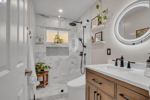 18419 Clifton Way, Castro Valley, CA 94546