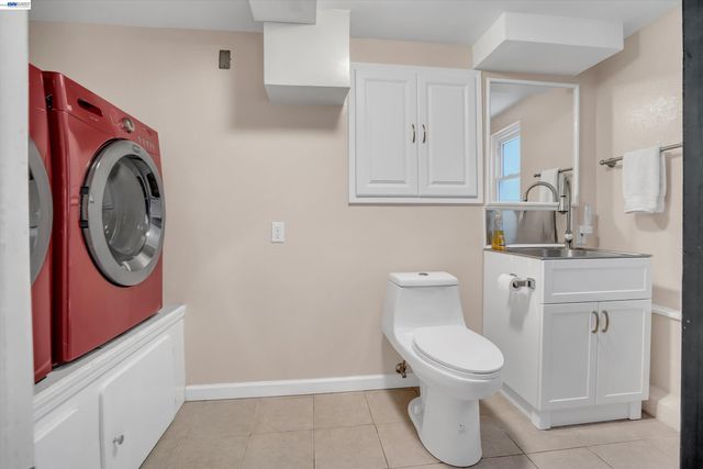 18419 Clifton Way, Castro Valley, CA 94546