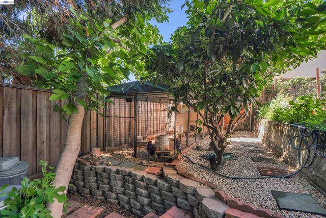 18419 Clifton Way, Castro Valley, CA 94546