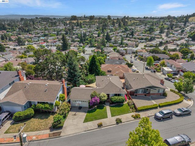 18419 Clifton Way, Castro Valley, CA 94546