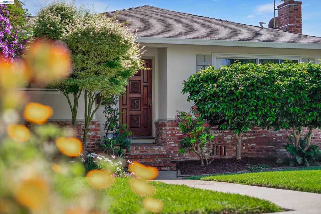 18419 Clifton Way, Castro Valley, CA 94546