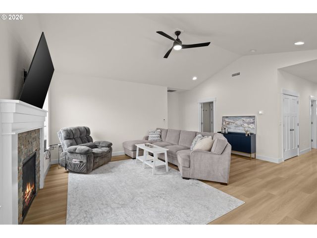 1710 Nw 29TH Ave, Battle Ground, WA 98604