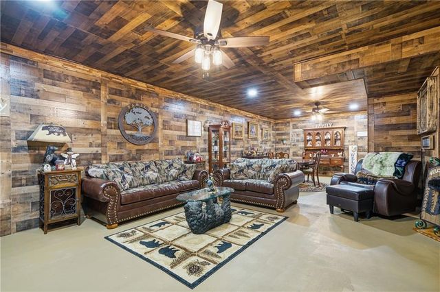815 Knight Bottom Road SE, Fairmount, GA 30139